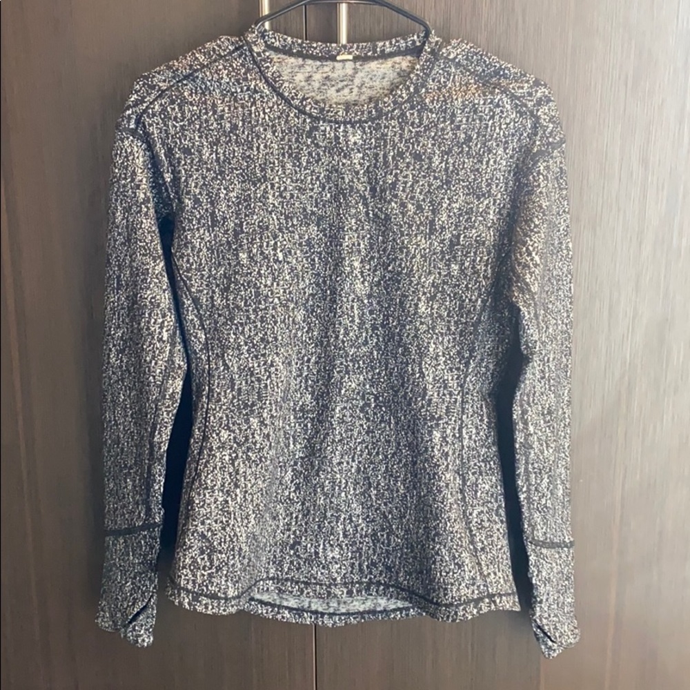 Lululemon Black and White Long Sleeve Top
